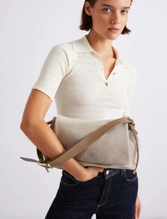 Τσάντα από σουέτ με κορδόνι